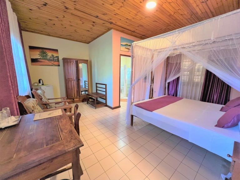 chambre-double-standard-hotel-victory-tulear-madagascar