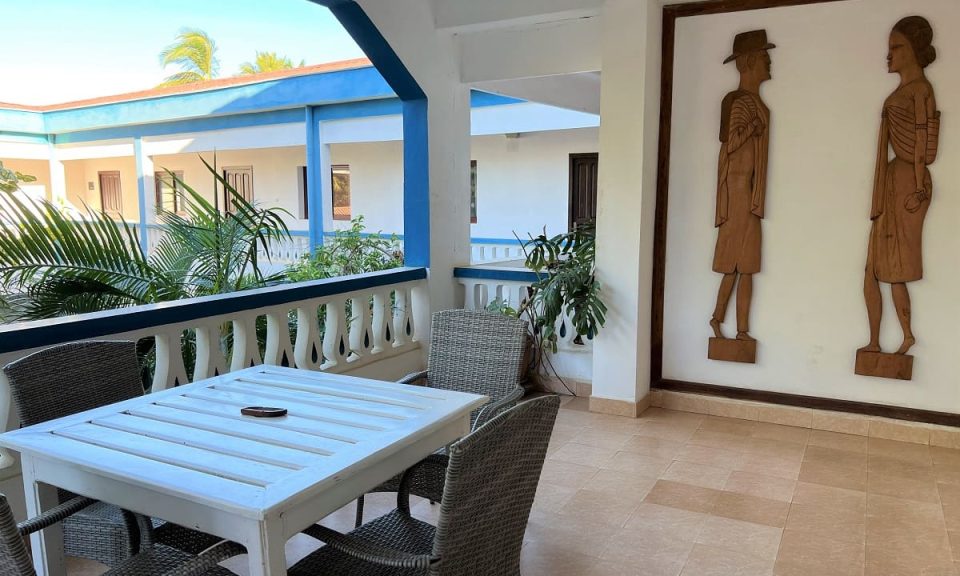 terrasse-suite-vue-jardin-hotel-victory-tulear-madagascar